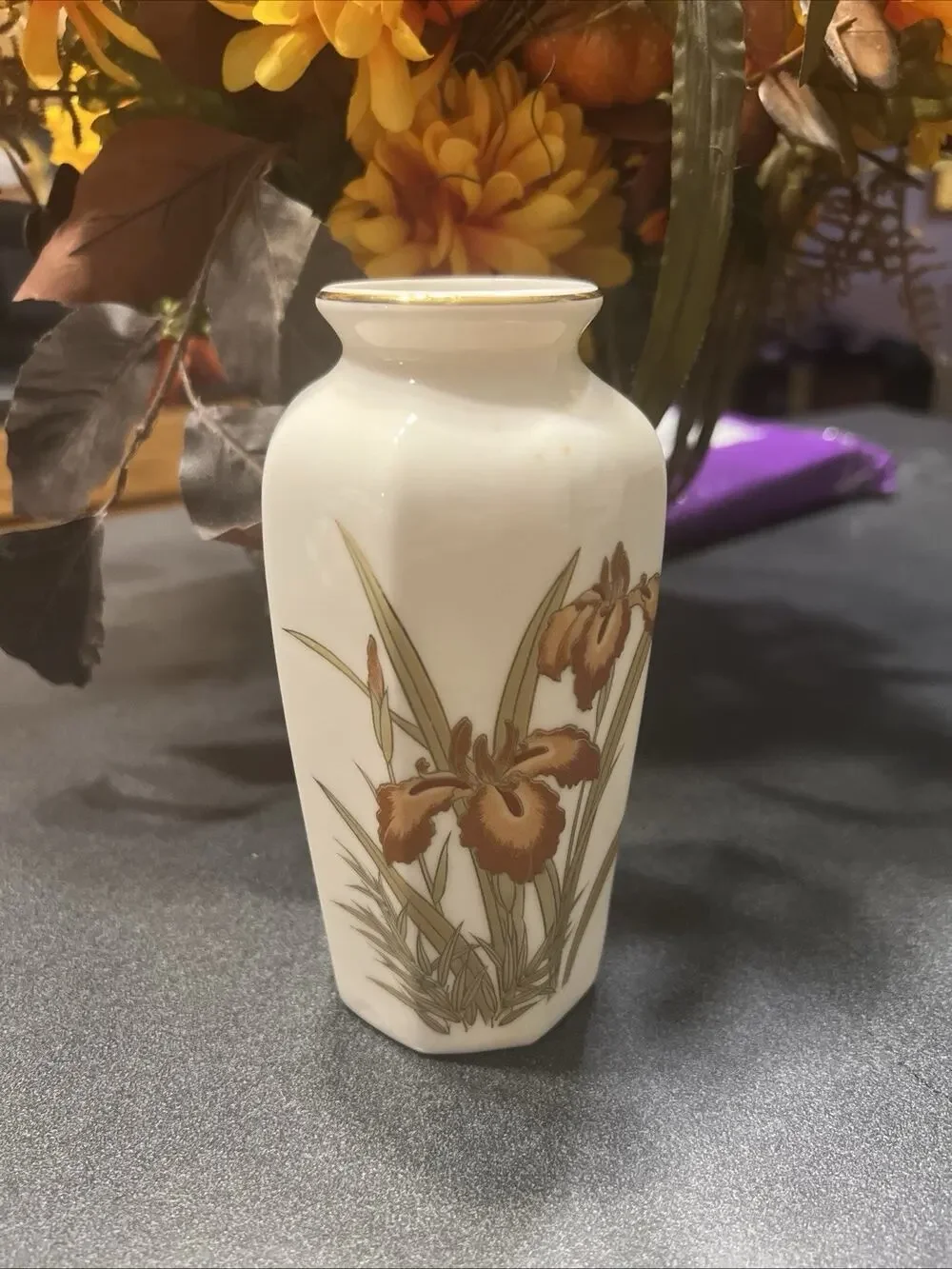 Japanese Vase Fine China Vintage Gold Accented Made In Japan 6